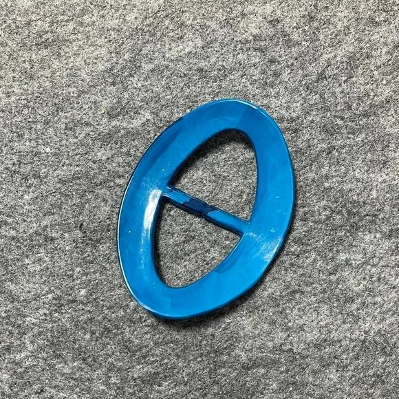 Blue plastic belt buckle - Picture 3 of 8